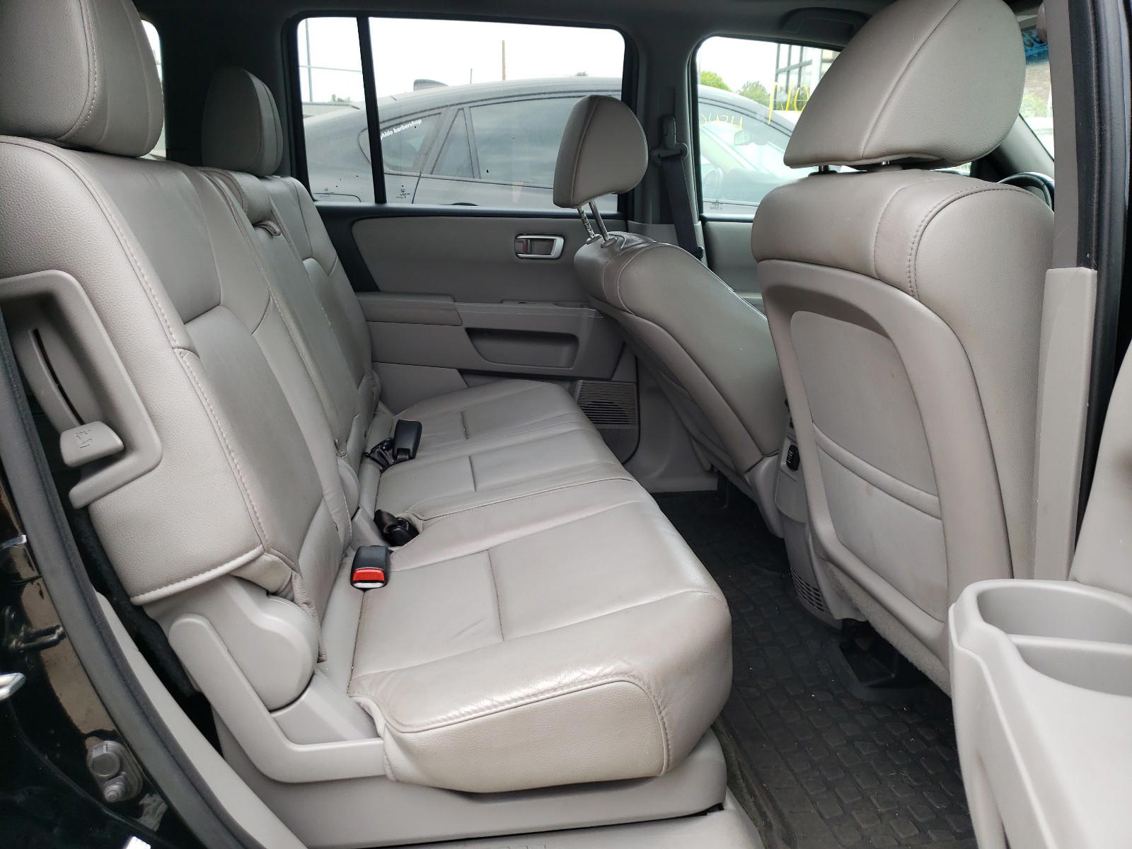 Photo 6 from auction – 2014 HONDA PILOT EXL with VIN 5FNYF4H56EB053321
