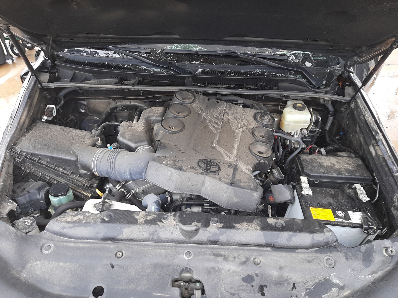Zdjęcie 7 z aukcji – 2018 TOYOTA 4RUNNER SR z VIN JTEBU5JR6J5587697