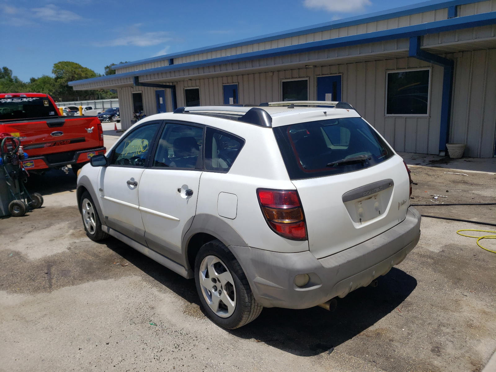 Photo 3 from auction – 2006 PONTIAC VIBE with VIN 5Y2SL65896Z408678