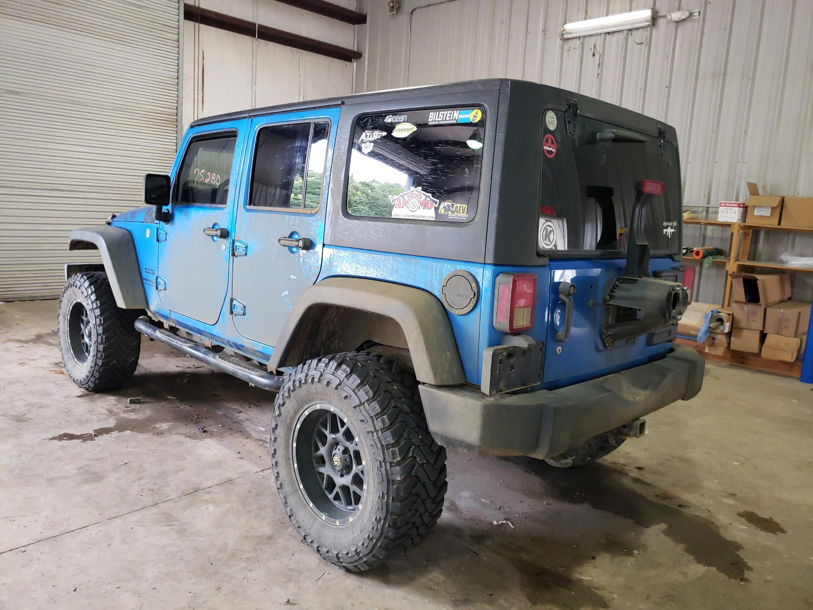 Photo 3 from auction – 2016 JEEP WRANGLER U with VIN 1C4BJWDG4GL146975