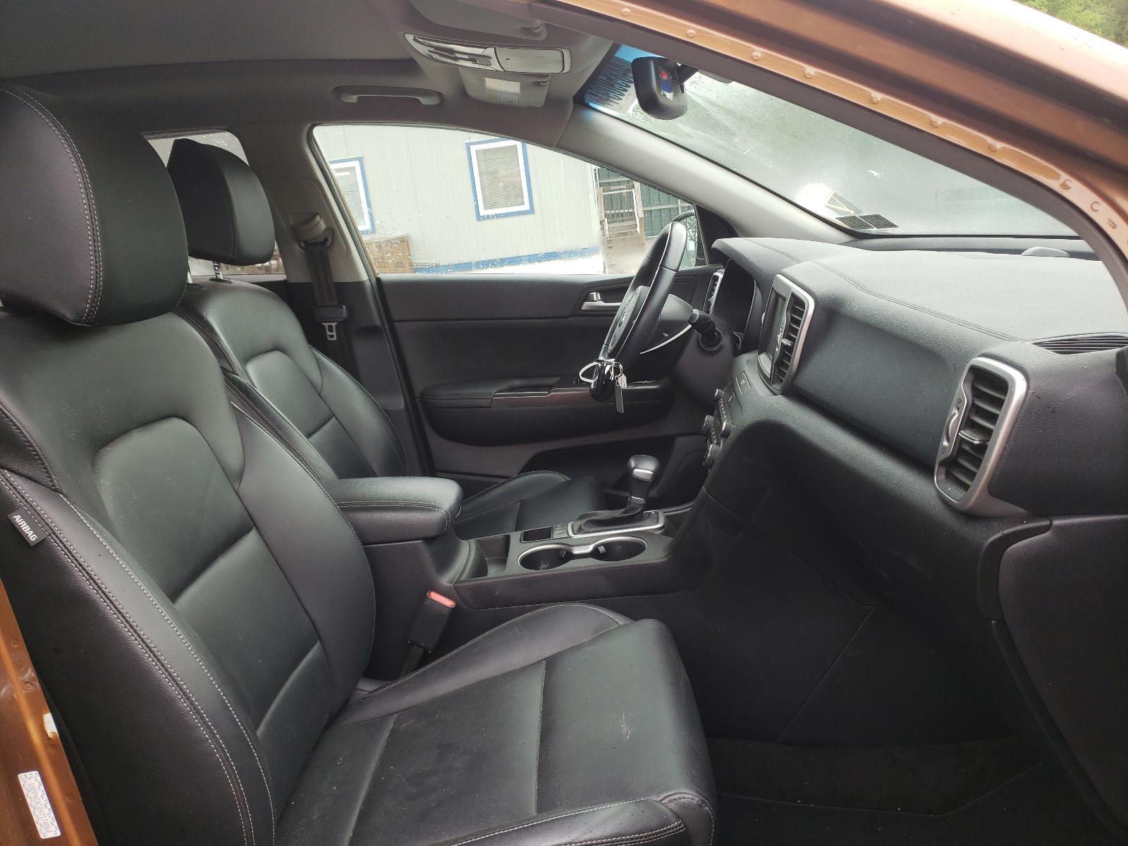 Photo 5 from auction – 2017 KIA SPORTAGE E with VIN KNDPNCAC0H7174860