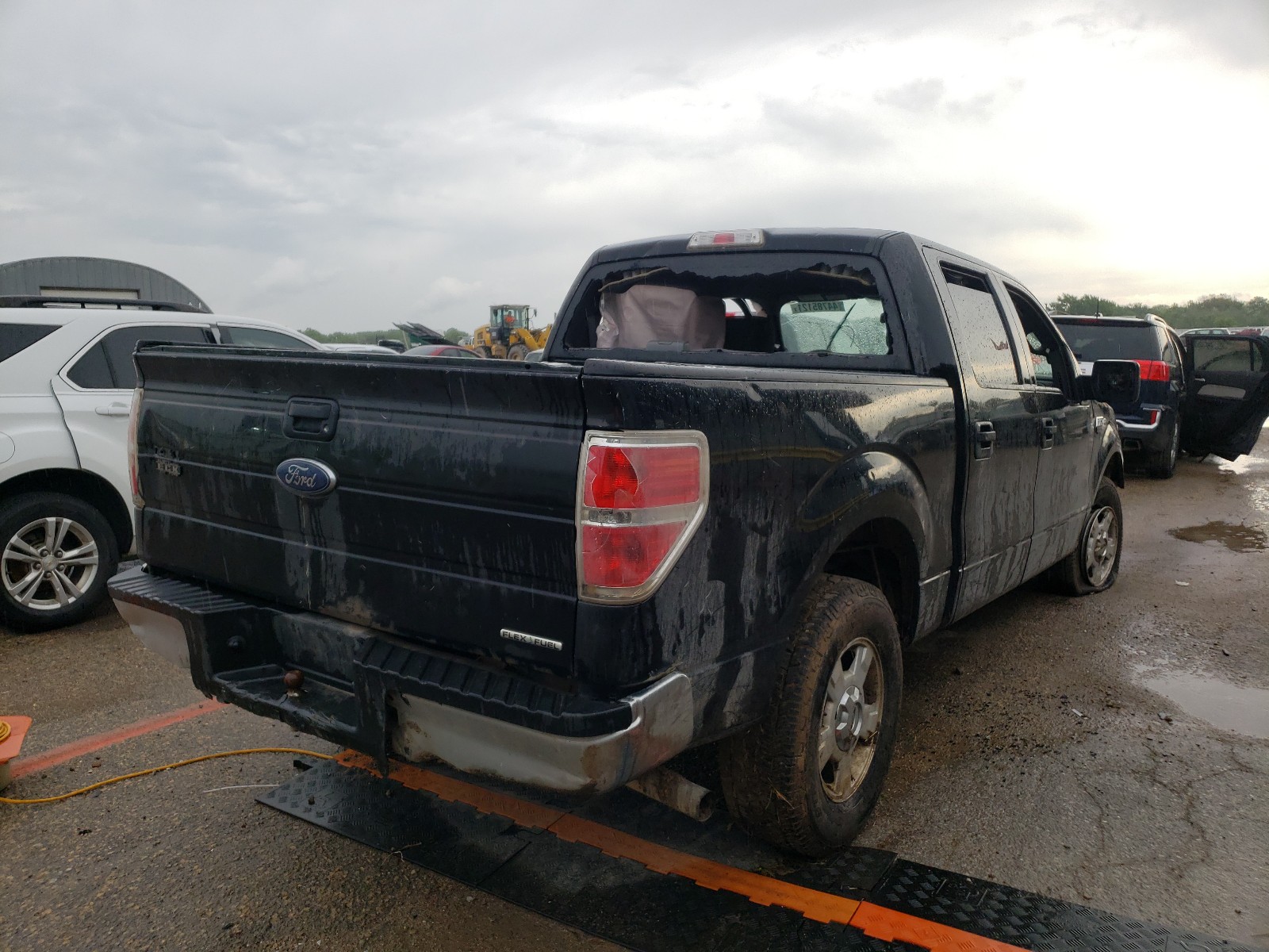 Photo 4 from auction – 2013 FORD F150 SUPER with VIN 1FTEW1CM7DKG27569