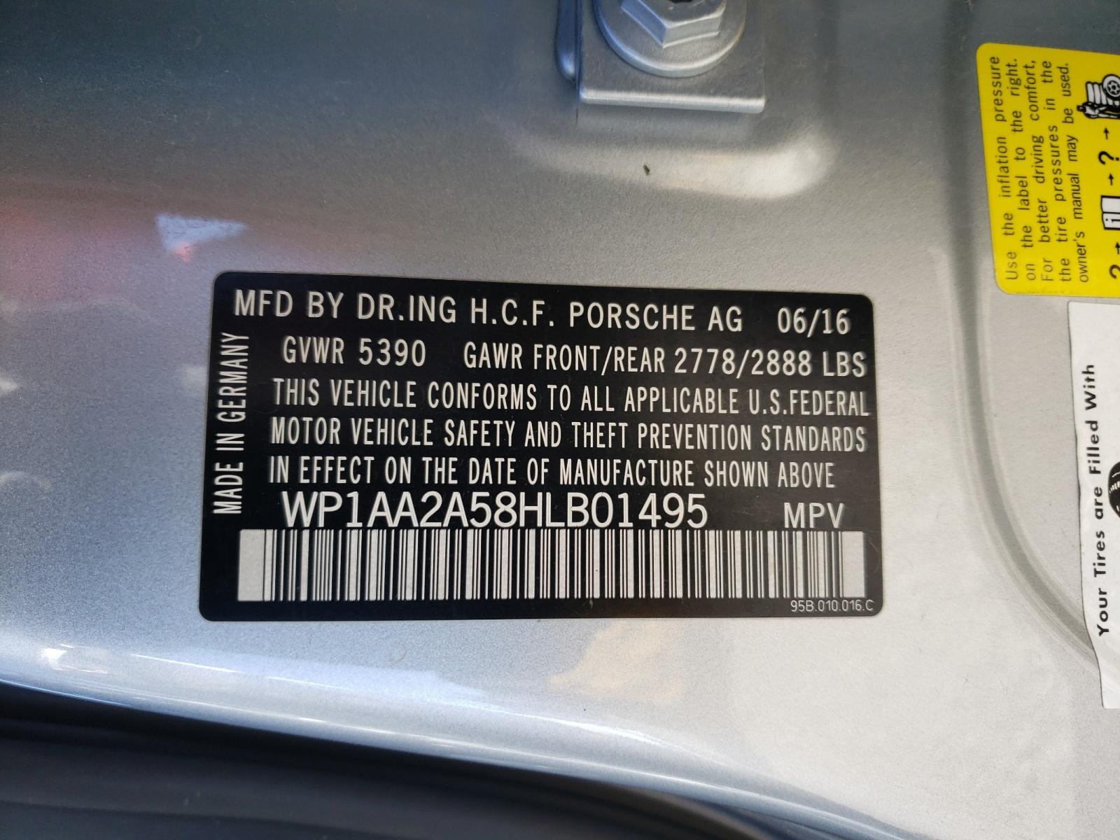 Photo 10 from auction – 2017 PORSCHE MACAN with VIN WP1AA2A58HLB01495
