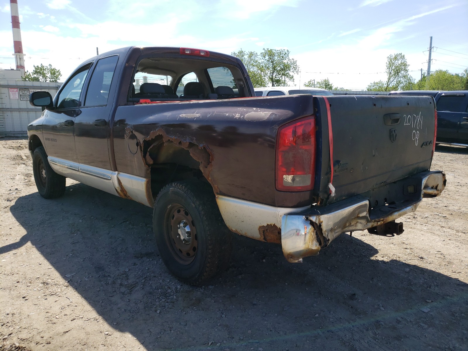 Photo 3 from auction – 2004 DODGE RAM 1500 S with VIN 1D7HU18D04S716935
