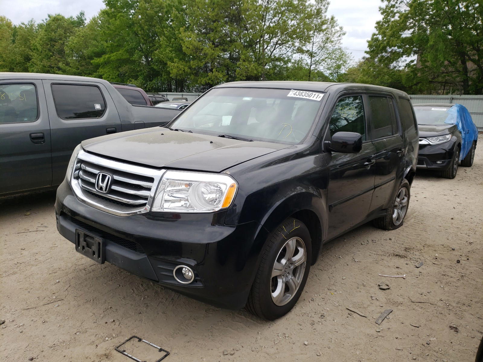 Photo 2 from auction – 2014 HONDA PILOT EXL with VIN 5FNYF4H56EB053321