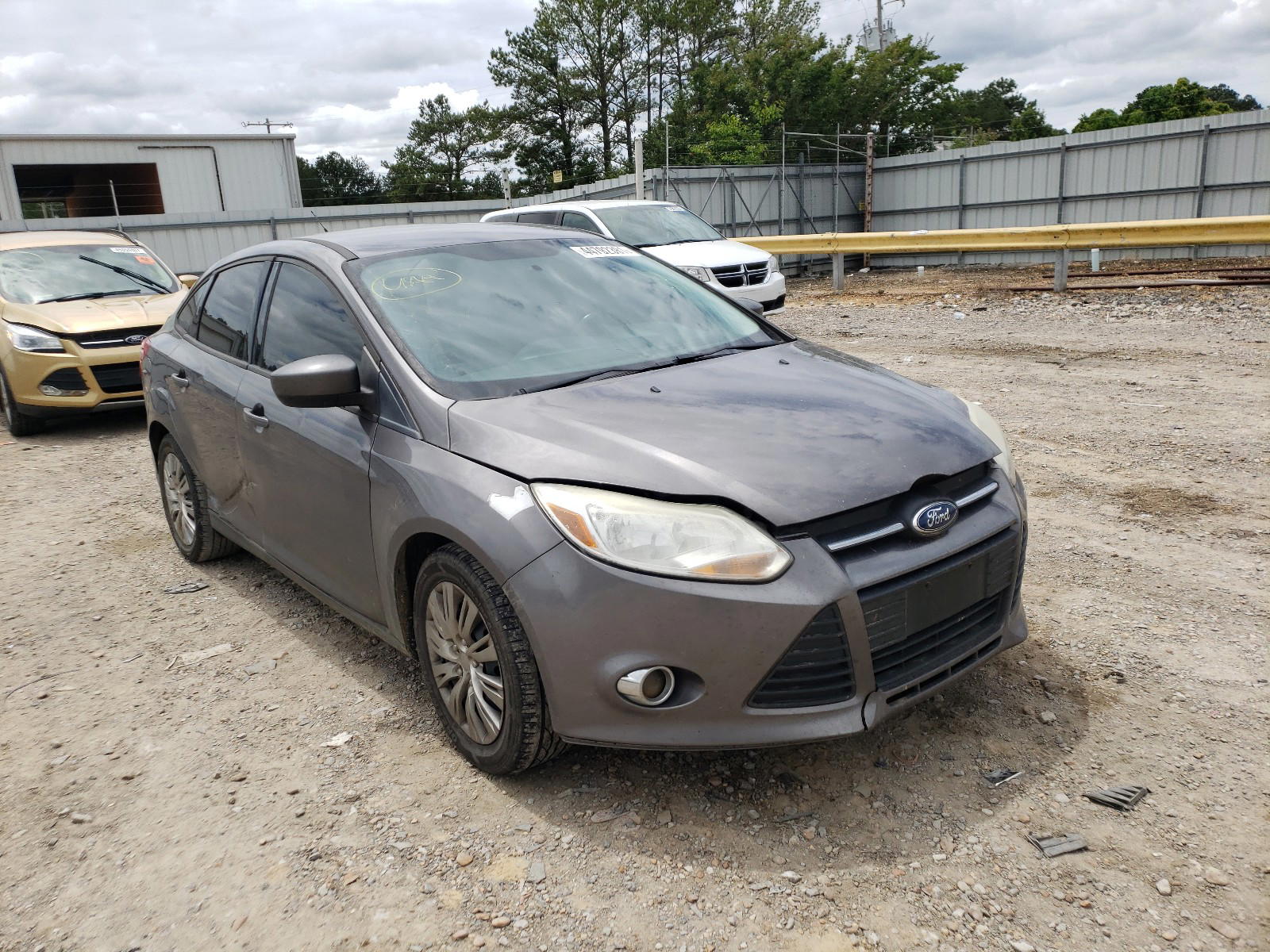 FORD FOCUS SE 2012 with VIN 1FAHP3F21CL308456 - Photo from auction