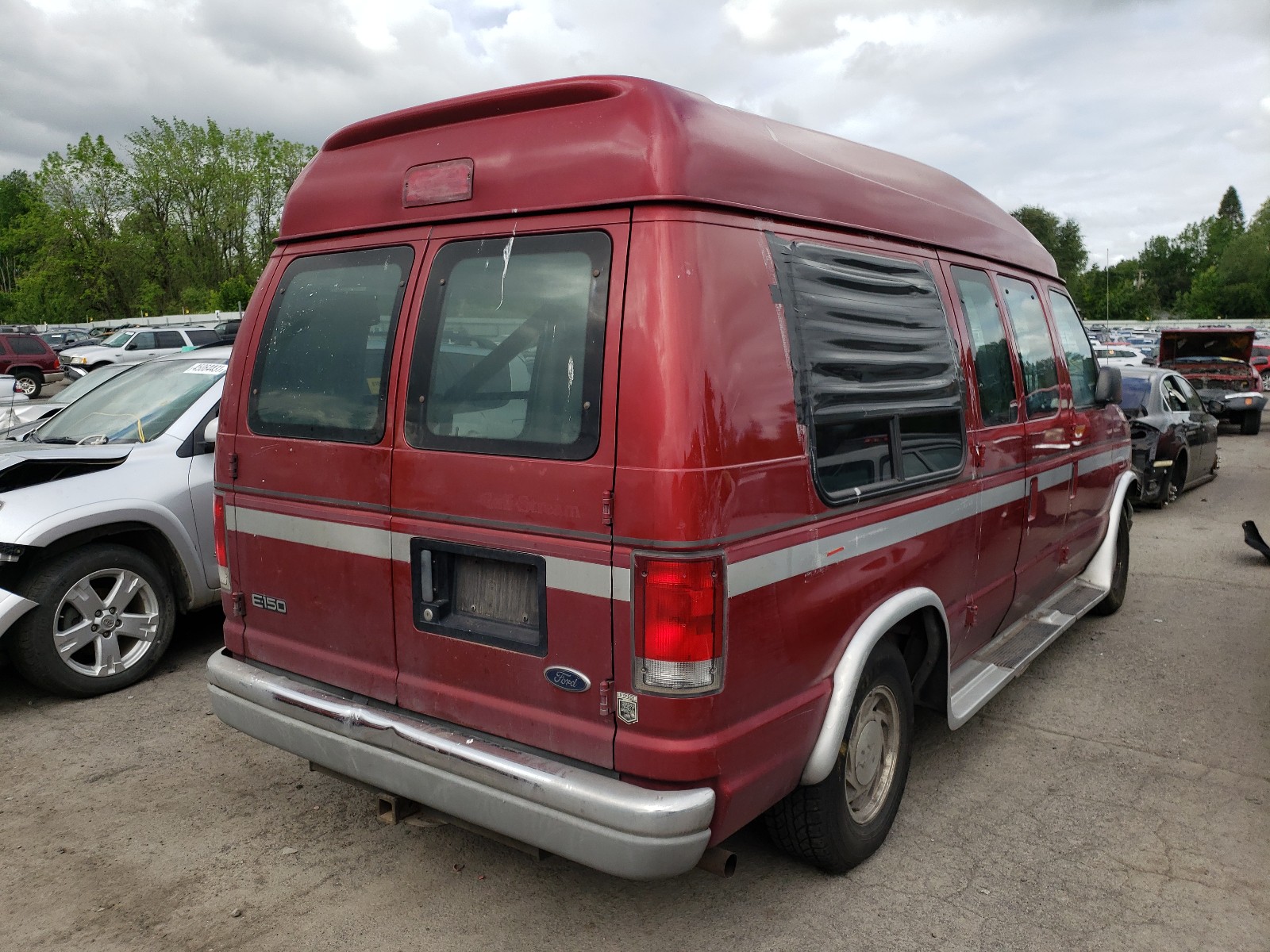 Photo 4 from auction – 1999 FORD ECONOLINE with VIN 1FDRE14W1XHA75536