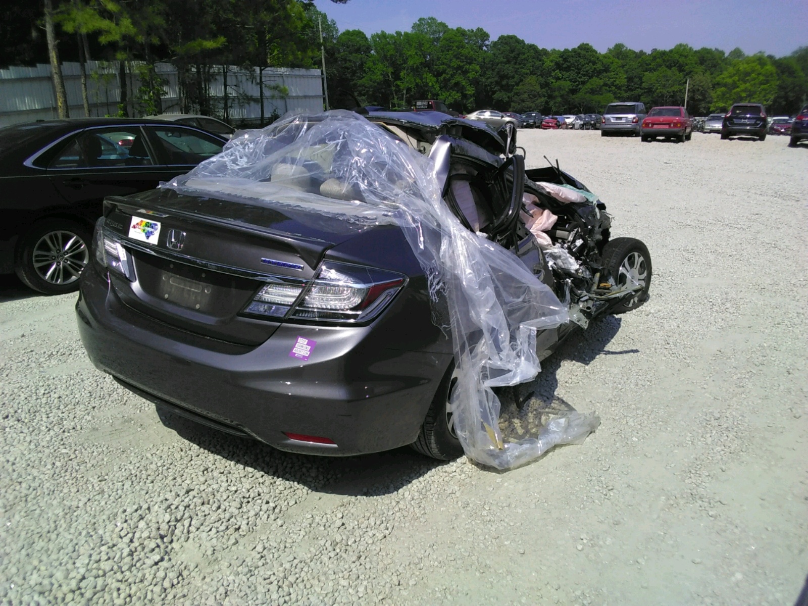 Photo 4 from auction – 2014 HONDA CIVIC HYBR with VIN 19XFB4F29EE200913