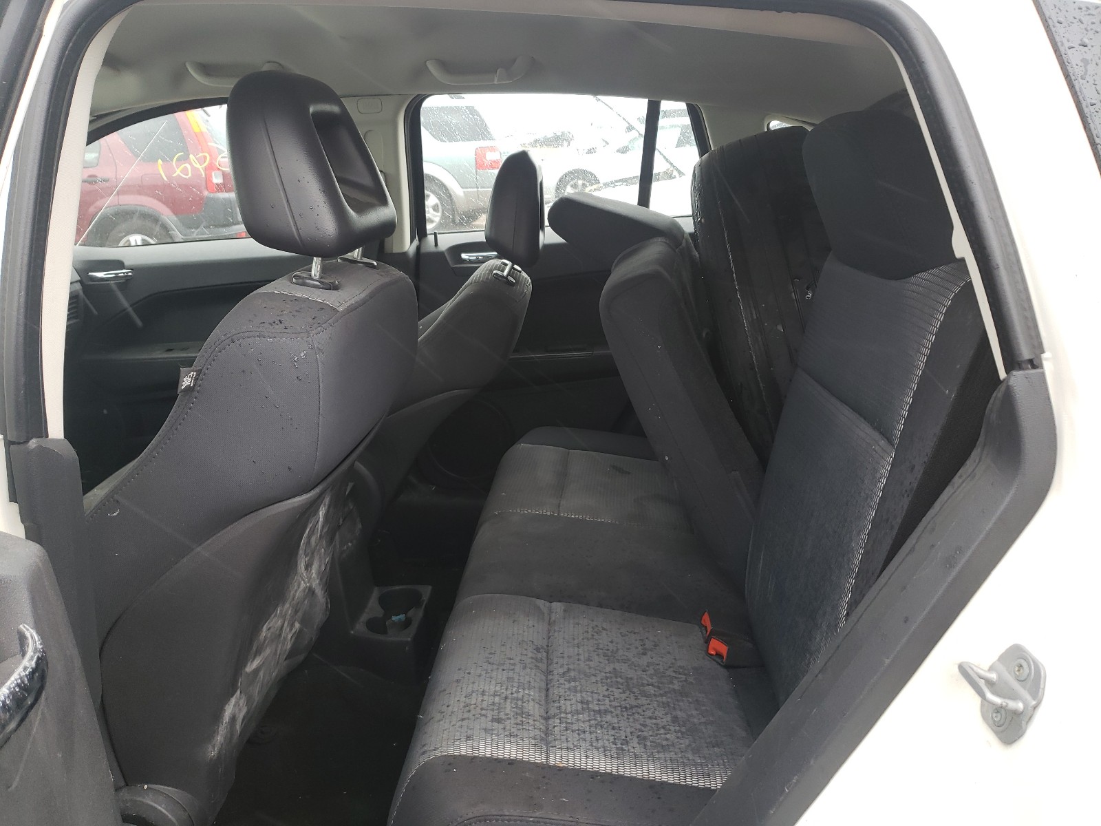 Zdjęcie 6 z aukcji – 2009 DODGE CALIBER SX z VIN 1B3HB48AX9D223655