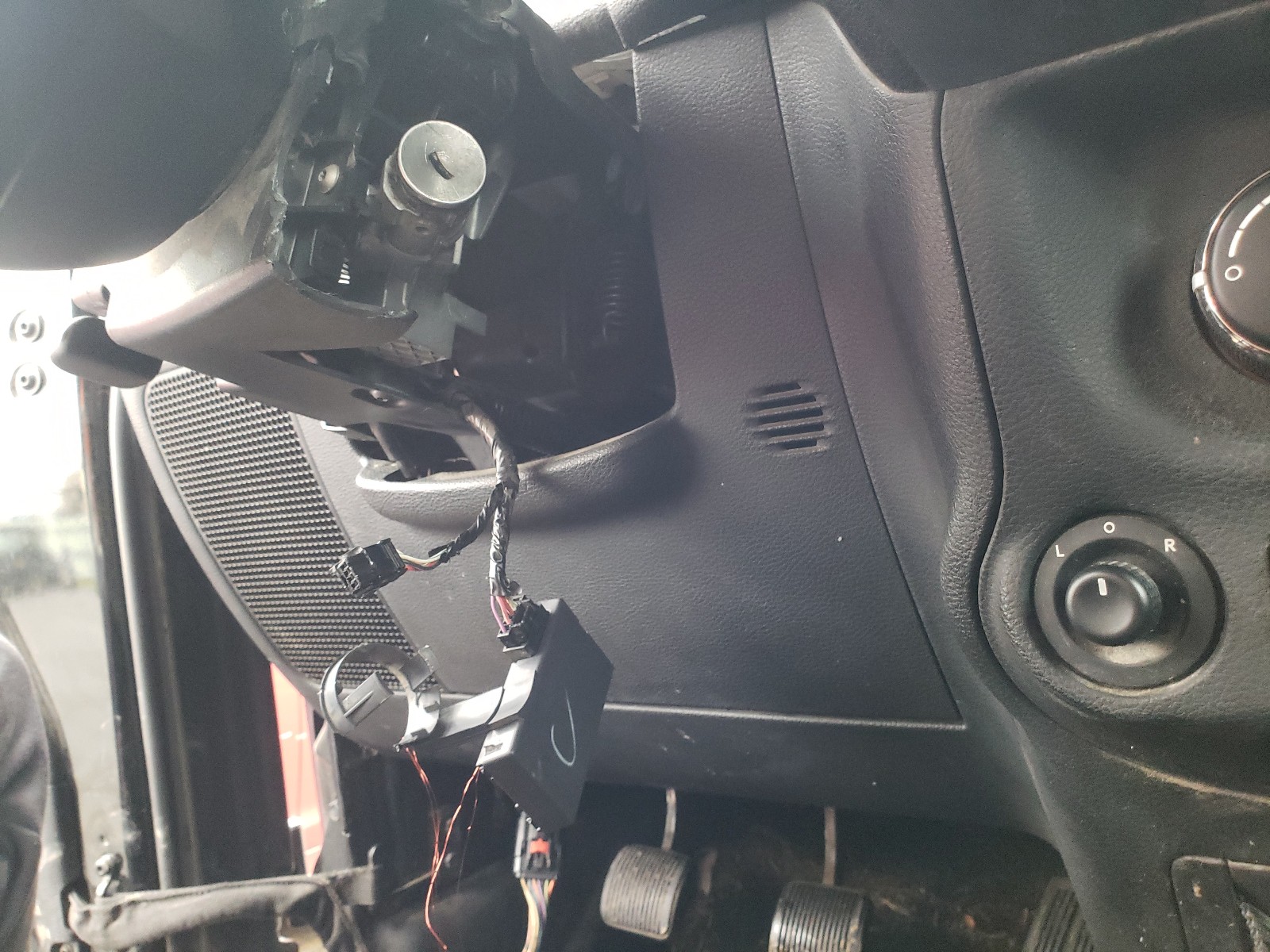 Photo 9 from auction – 2012 JEEP WRANGLER U with VIN 1C4BJWDG1CL122059