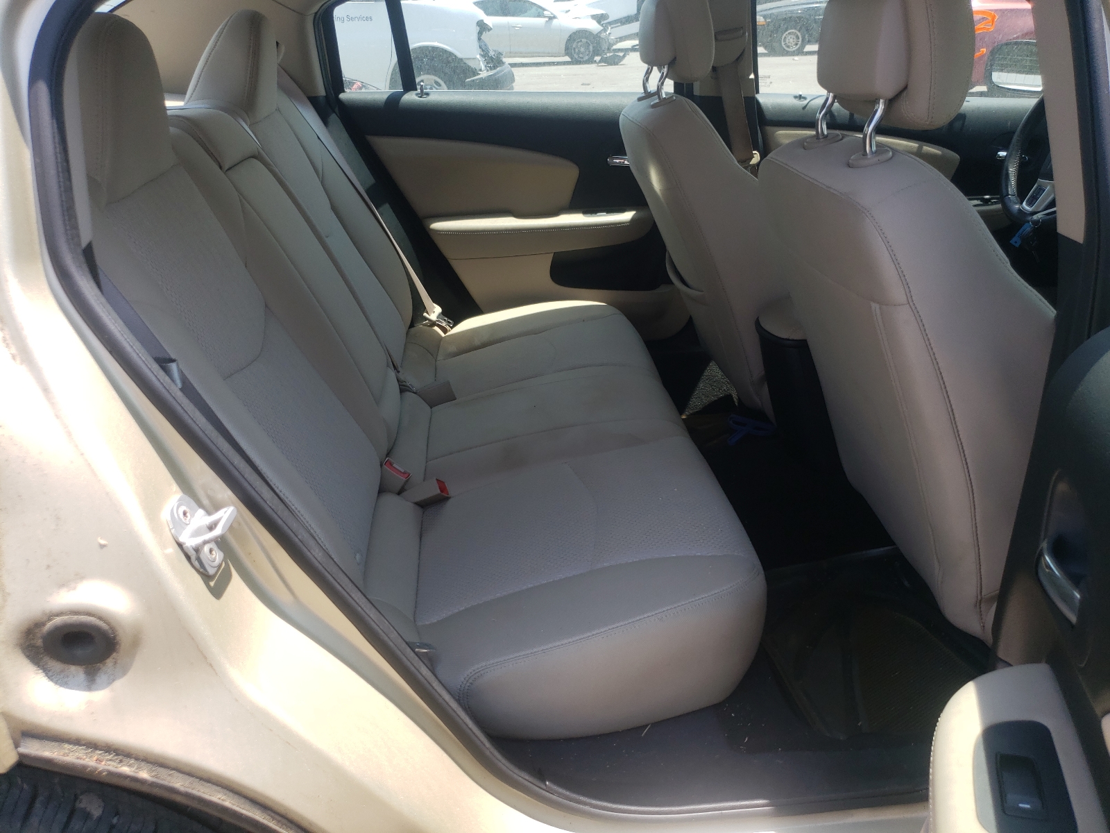 Photo 6 from auction – 2011 CHRYSLER 200 TOURIN with VIN 1C3BC1FB7BN513061