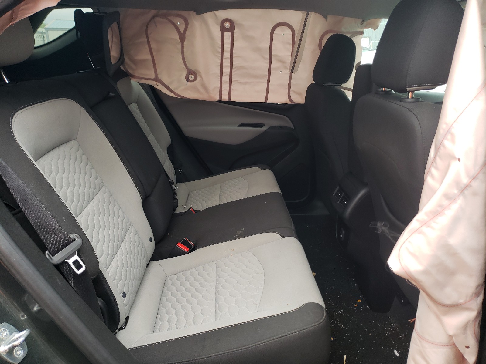 Photo 6 from auction – 2019 CHEVROLET EQUINOX LT with VIN 2GNAXKEV4K6211087