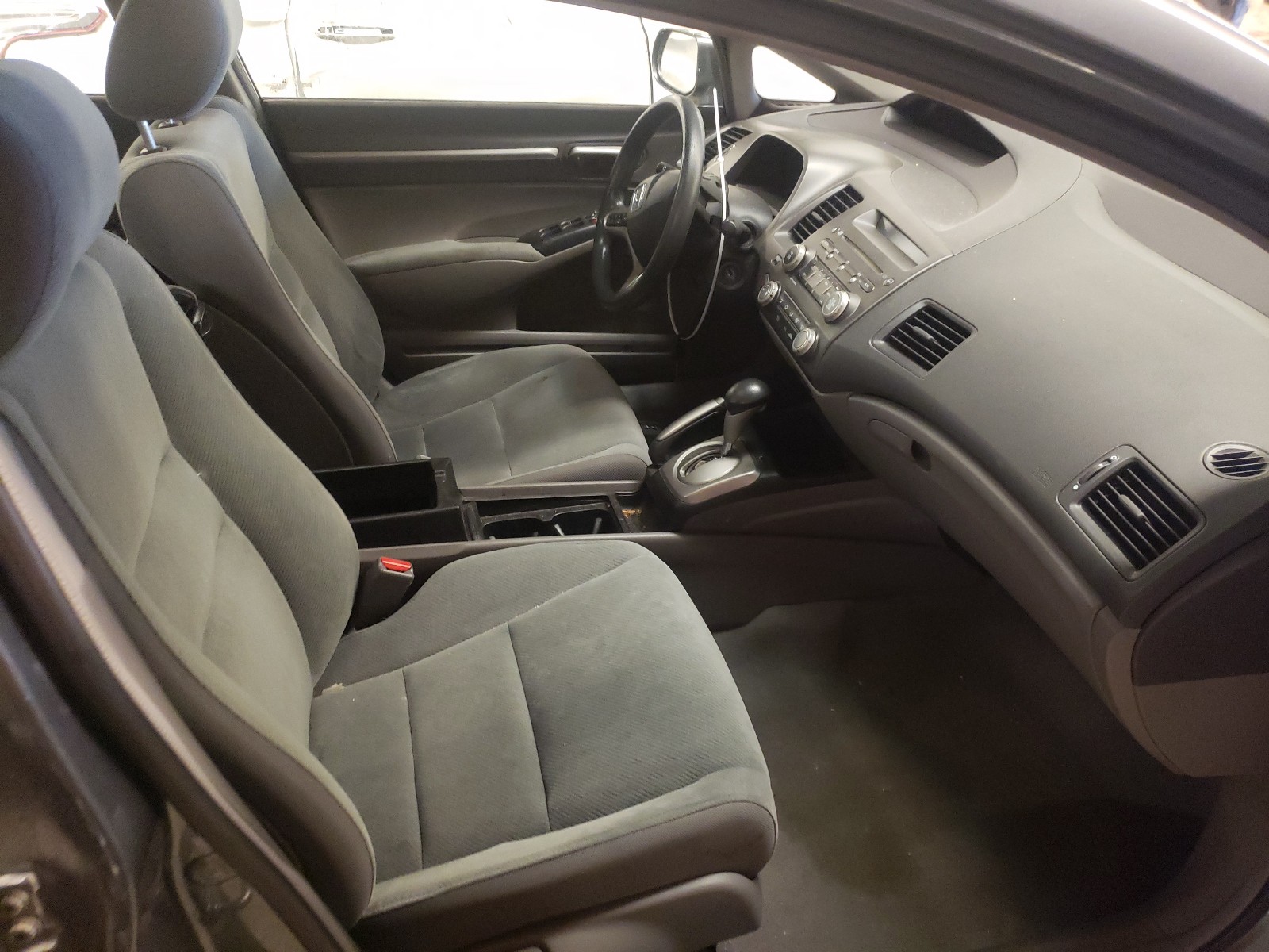 Photo 5 from auction – 2009 HONDA CIVIC EX with VIN 19XFA16849E007967