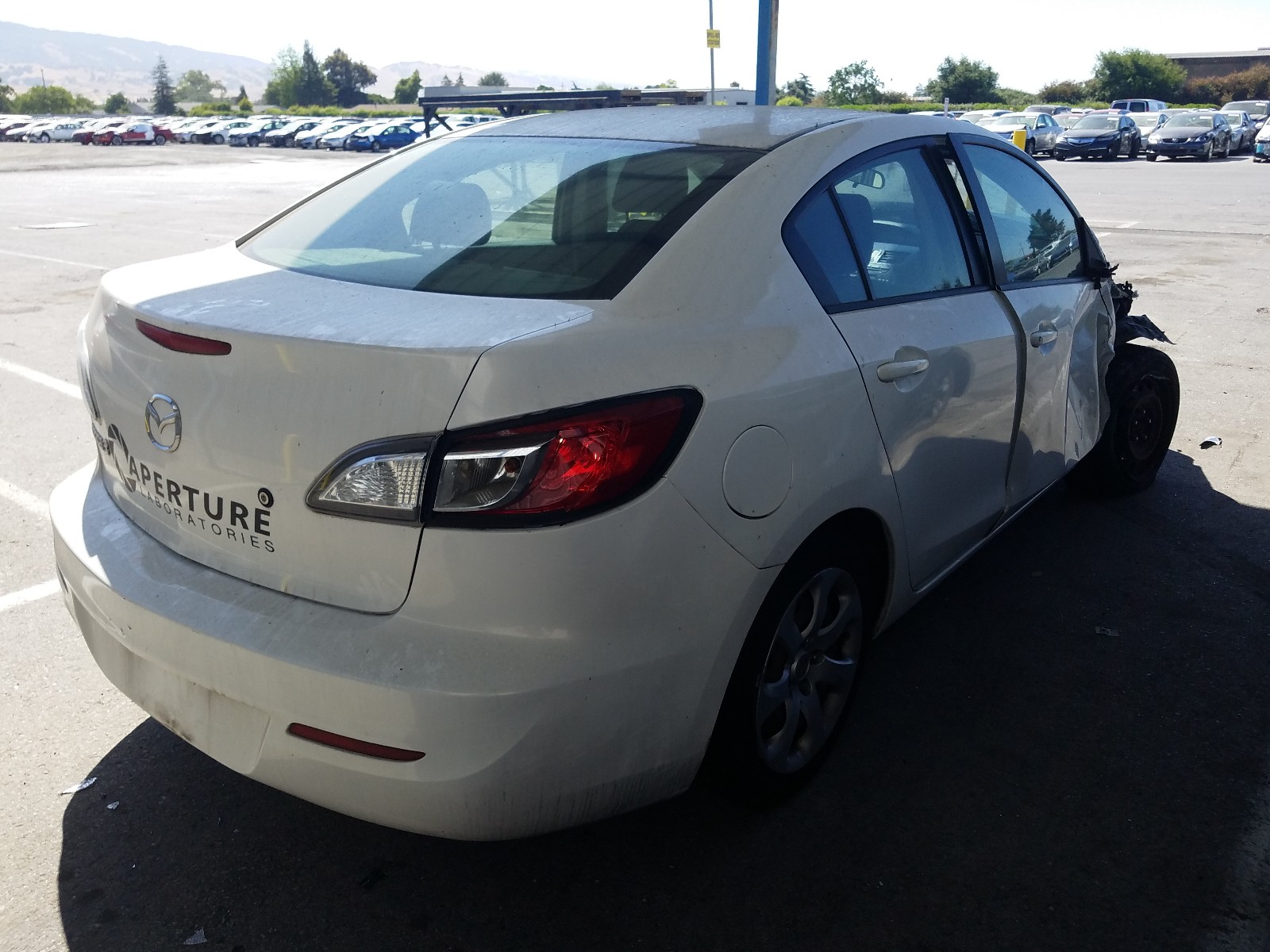 Photo 4 from auction – 2013 MAZDA 3 I with VIN JM1BL1TGXD1702048
