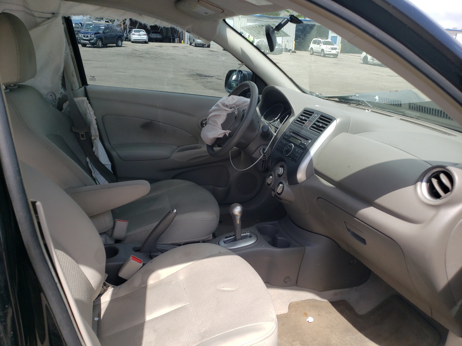 Photo 5 from auction – 2014 NISSAN VERSA S with VIN 3N1CN7AP6EL802164