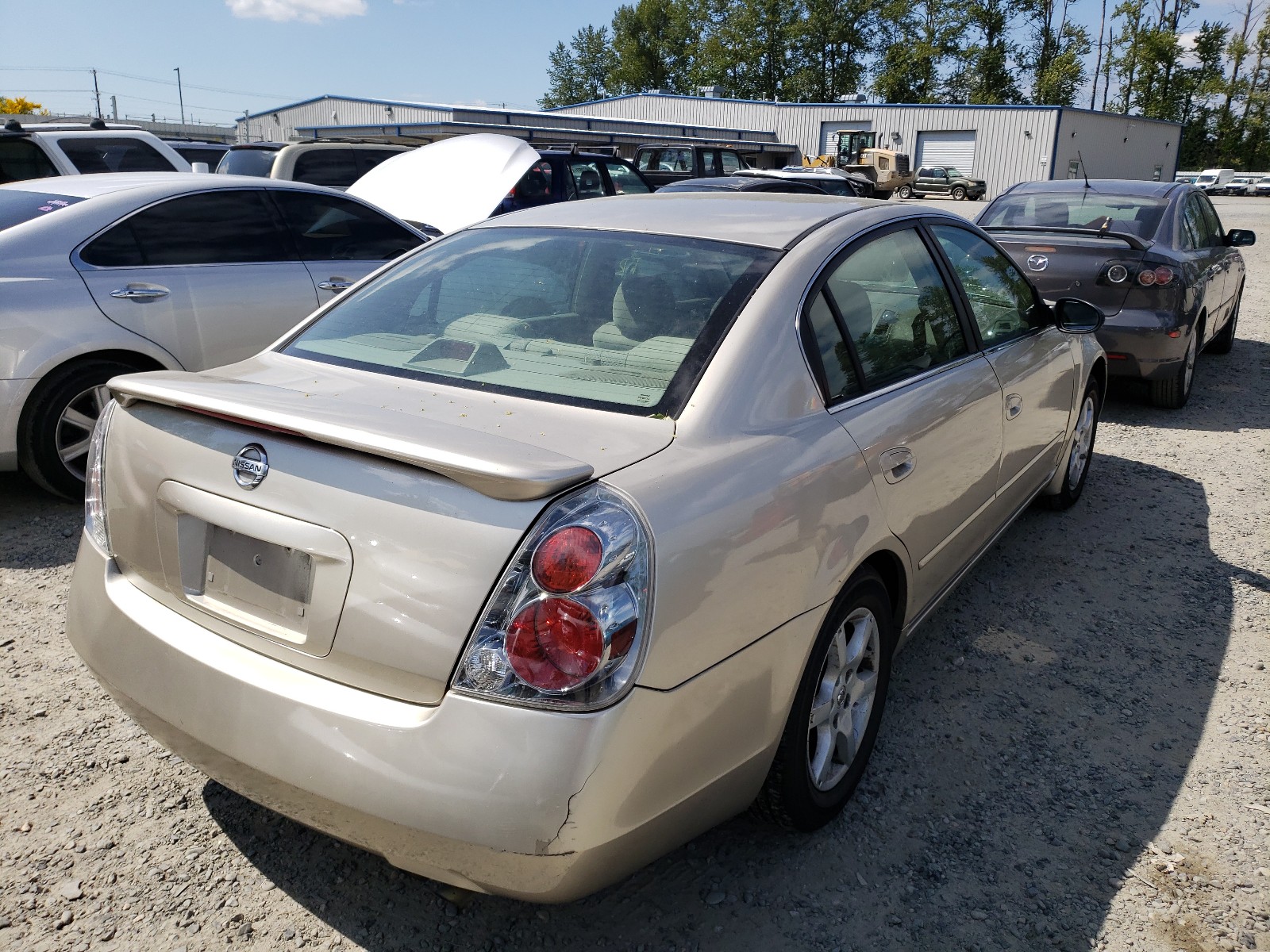 Photo 4 from auction – 2005 NISSAN ALTIMA S with VIN 1N4AL11D05C143951