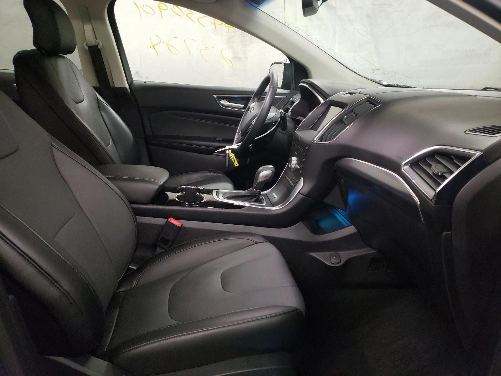 Photo 5 from auction – 2018 FORD EDGE TITAN with VIN 2FMPK4K85JBC19292