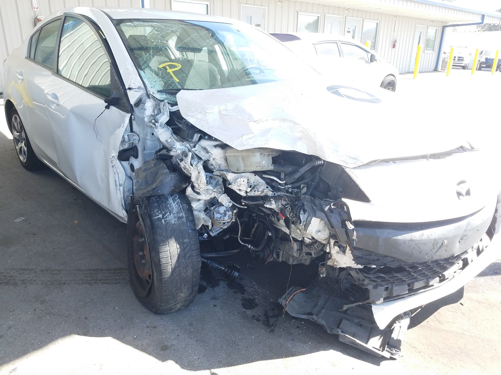 Photo 9 from auction – 2013 MAZDA 3 I with VIN JM1BL1TGXD1702048