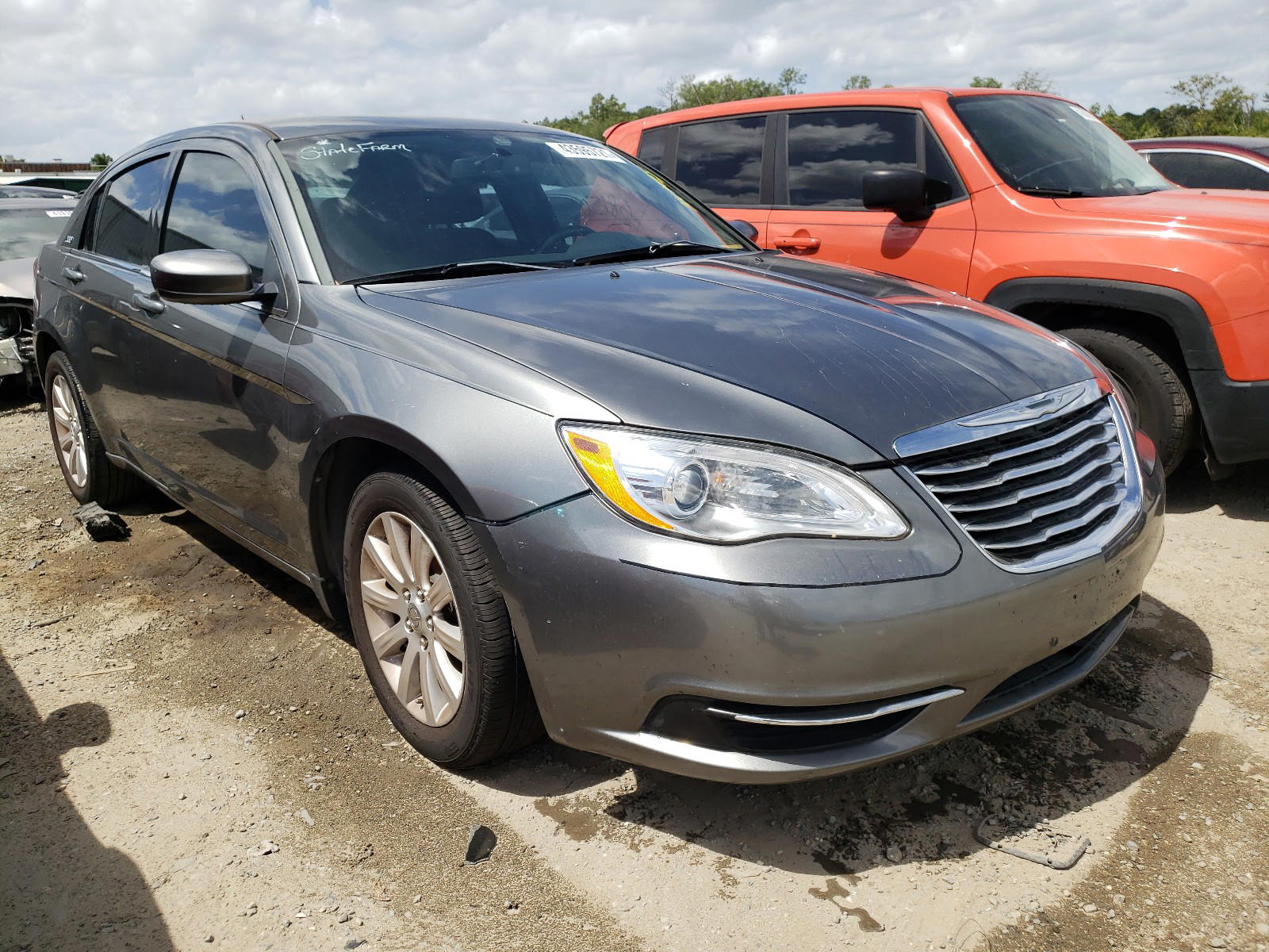 CHRYSLER 200 TOURIN 2013 with VIN 1C3CCBBB7DN631744 - Photo from auction