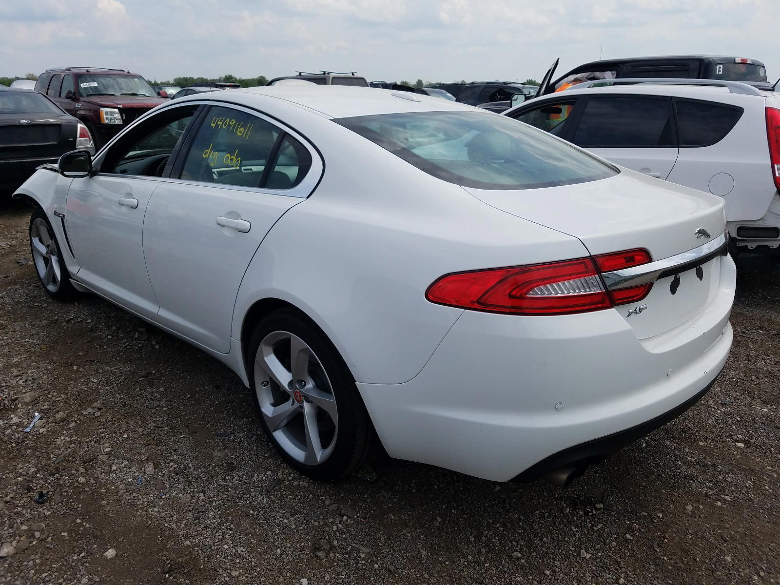 Photo 3 from auction – 2012 JAGUAR XF with VIN SAJWA0FB5CLS29357