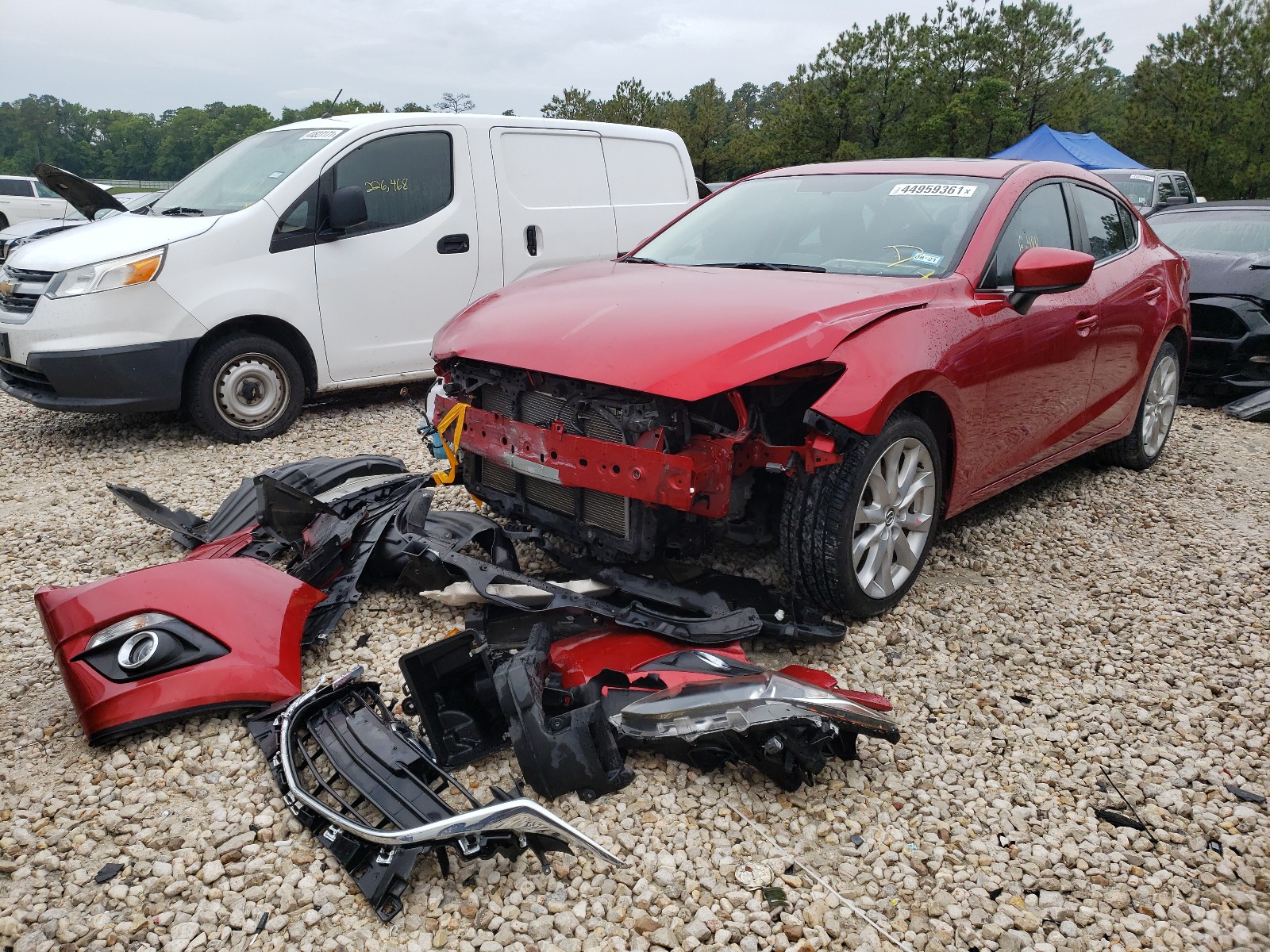 Photo 2 from auction – 2015 MAZDA 3 TOURING with VIN JM1BM1V38F1273163
