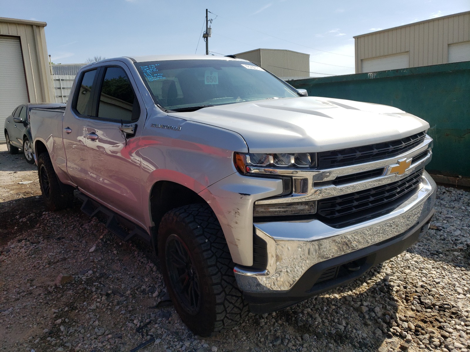 CHEVROLET SILVERADO 2020 with VIN 1GCRYDED3LZ155869 - Photo from auction