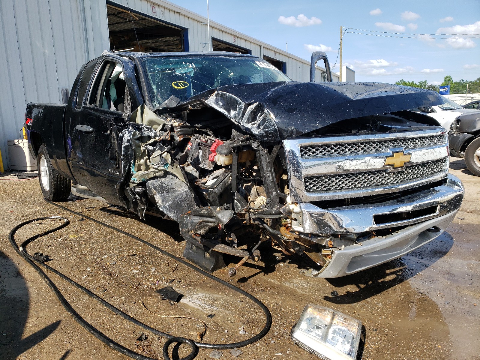 Photo 1 from auction – 2012 CHEVROLET SILVERADO with VIN 1GCRKSE75CZ287211