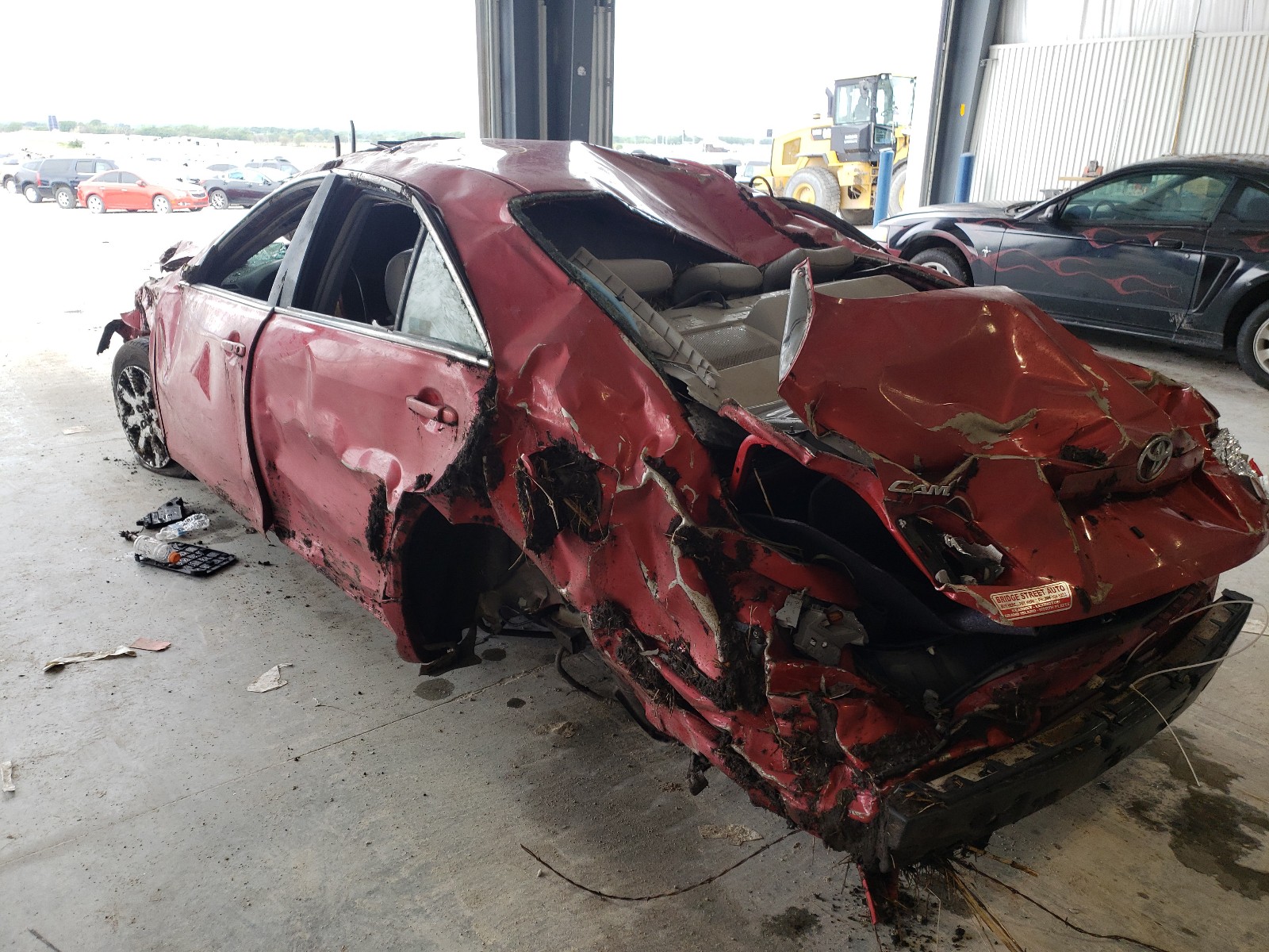 Photo 3 from auction – 2007 TOYOTA CAMRY HYBR with VIN JTNBB46K773039174