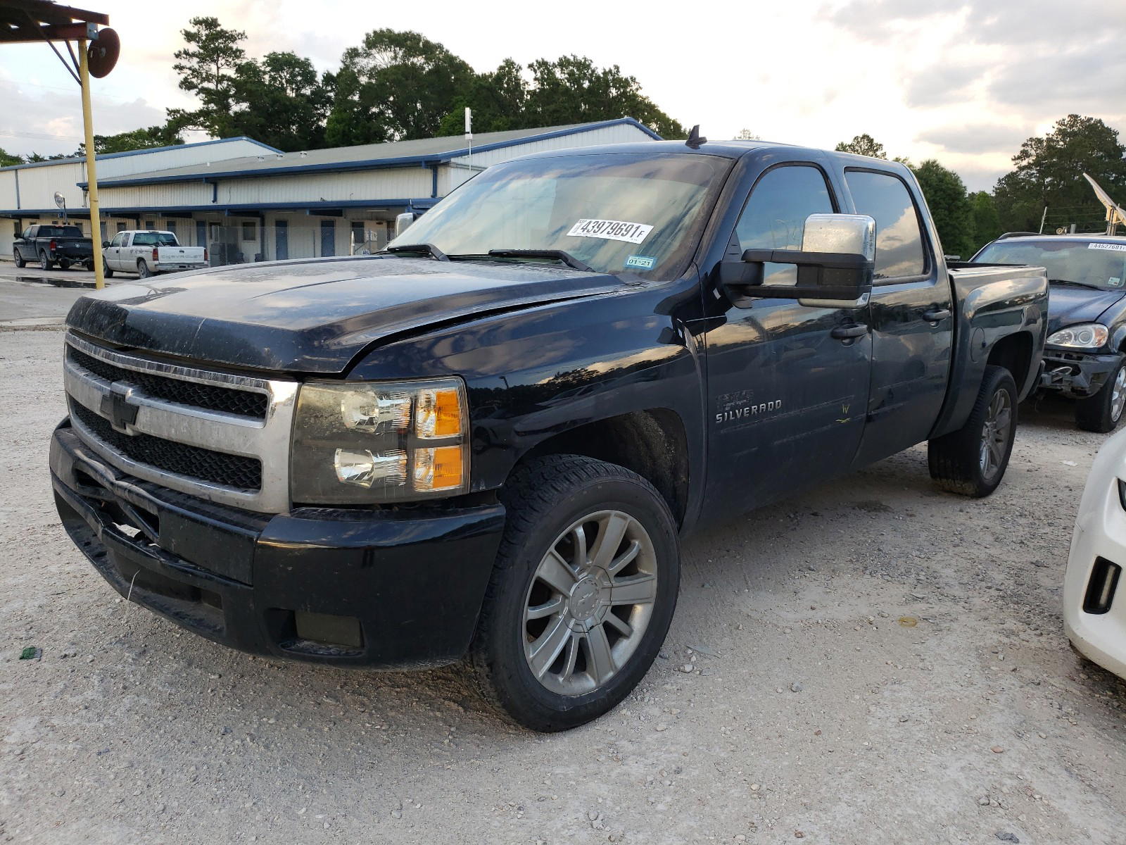 Photo 2 from auction – 2013 CHEVROLET SILVERADO with VIN 3GCPCSE07DG190908