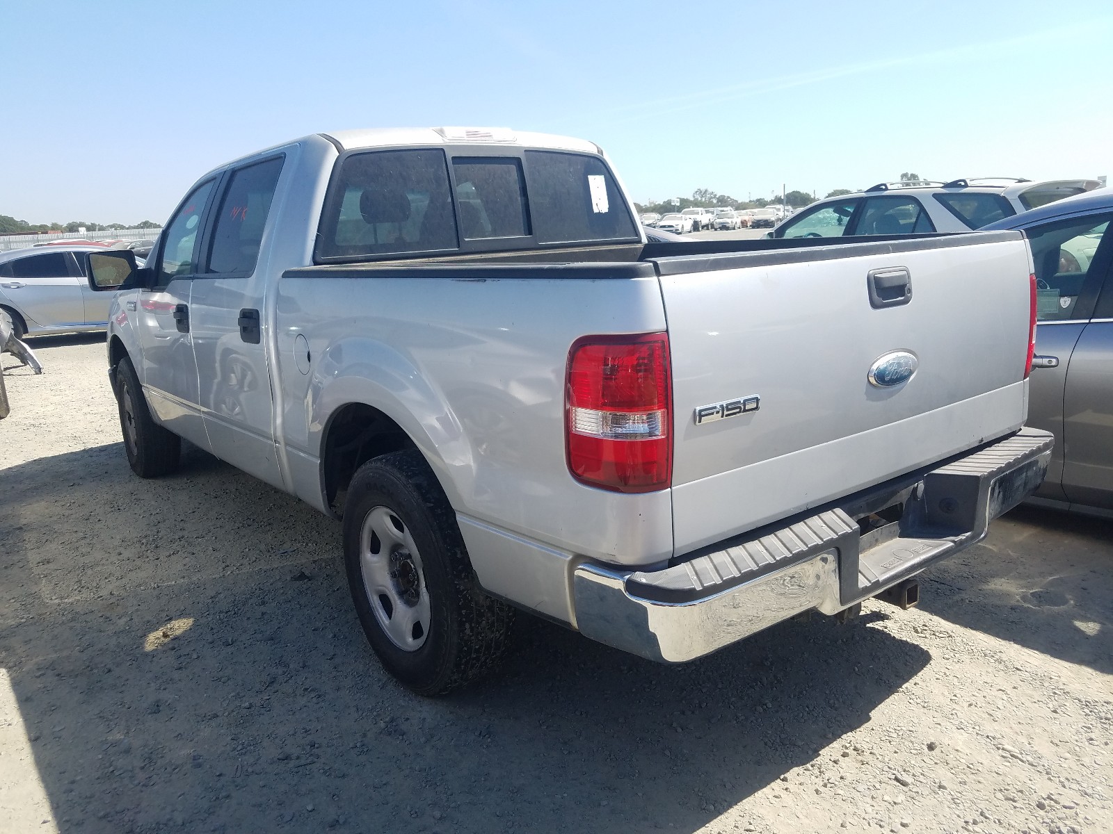 Photo 3 from auction – 2007 FORD F150 SUPER with VIN 1FTPW12537KD00335