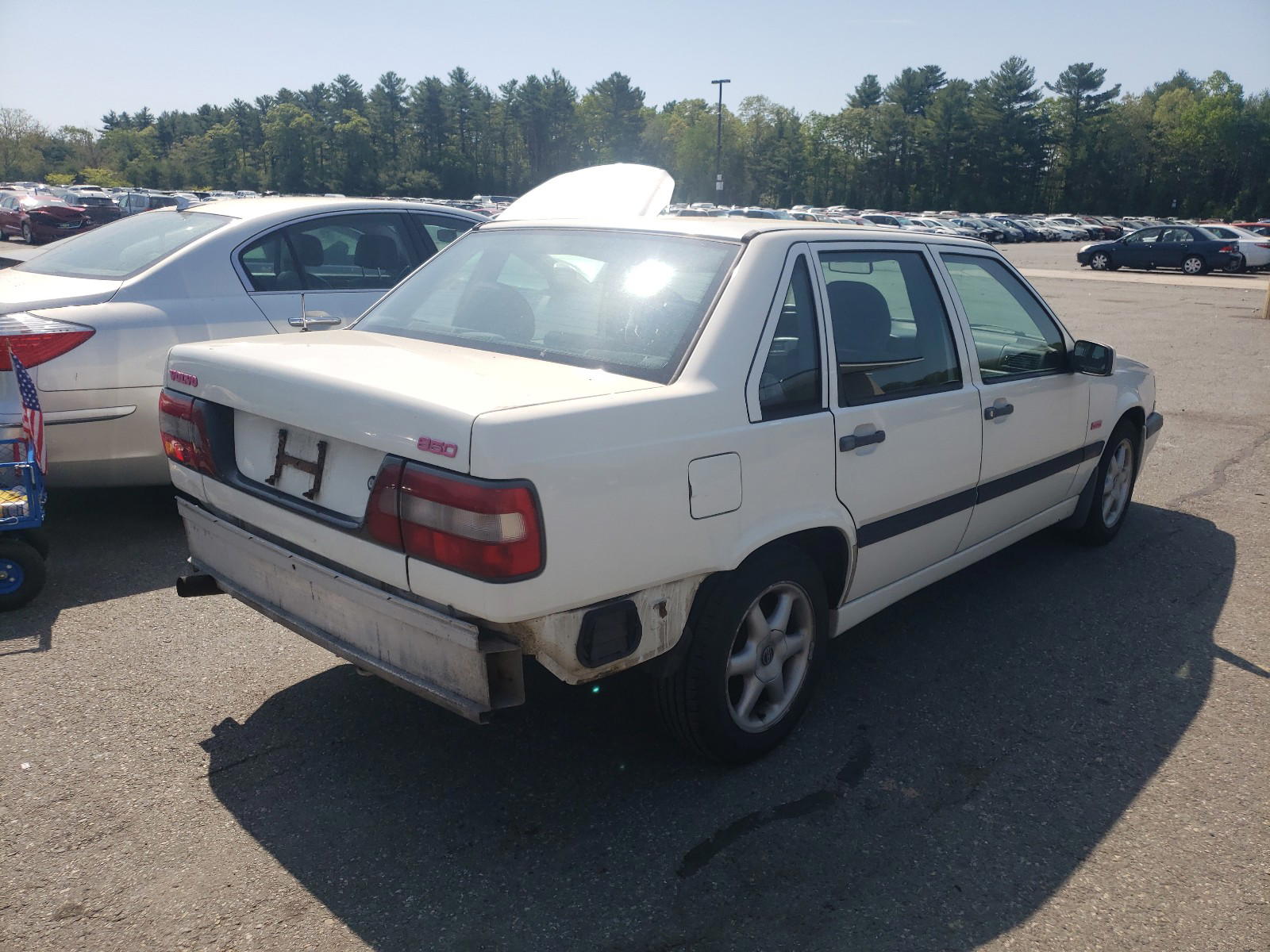 Photo 4 from auction – 1996 VOLVO 850 BASE with VIN YV1LS5541T3307240