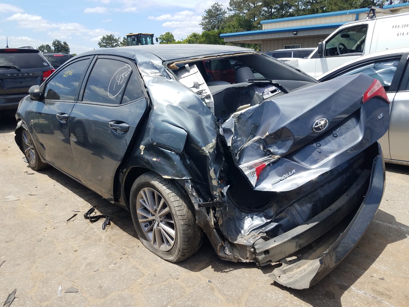 Photo 3 from auction – 2015 TOYOTA COROLLA L with VIN 5YFBURHE4FP357648