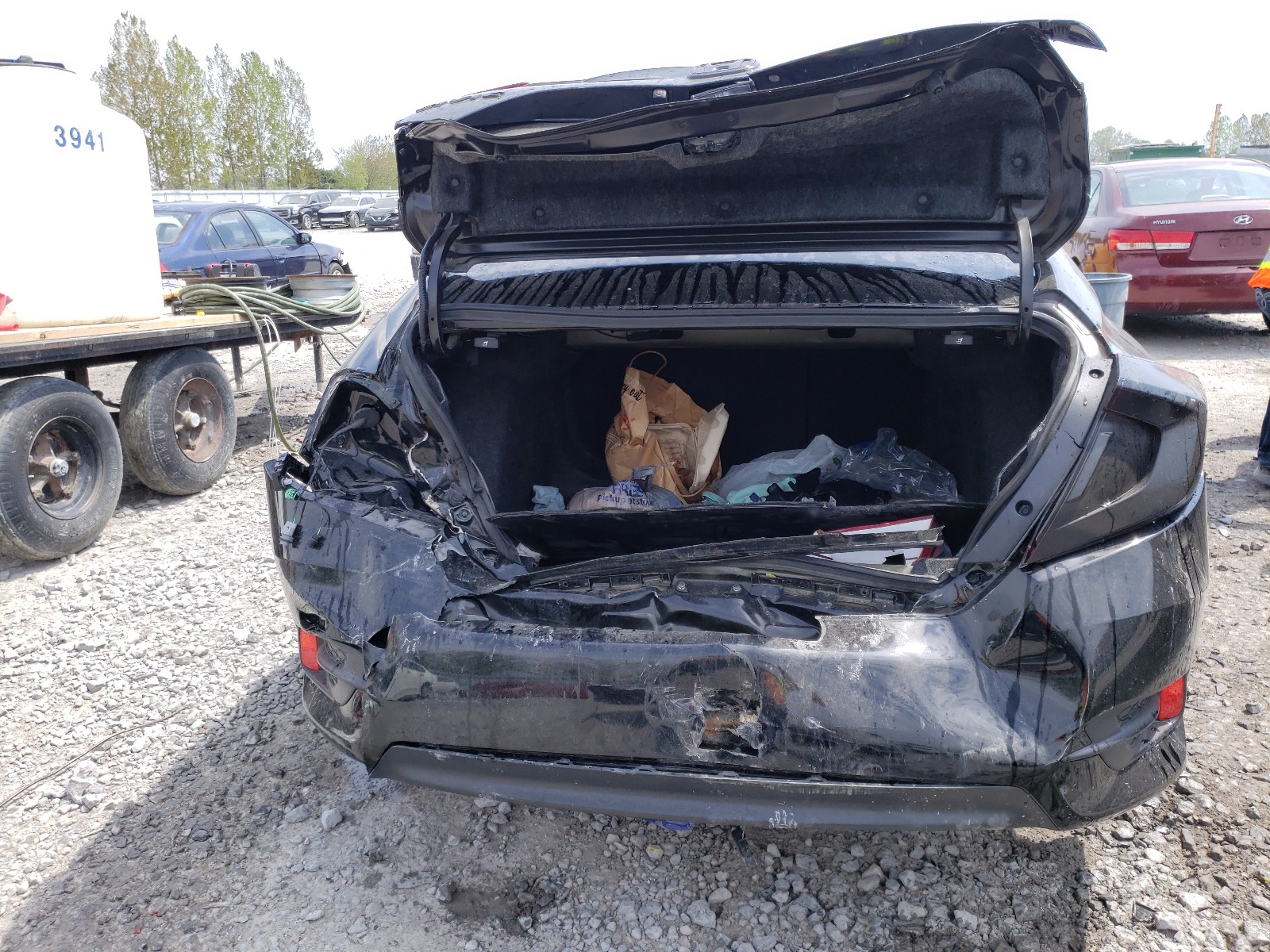 Photo 9 from auction – 2018 HONDA CIVIC EX with VIN 2HGFC2F88JH021218