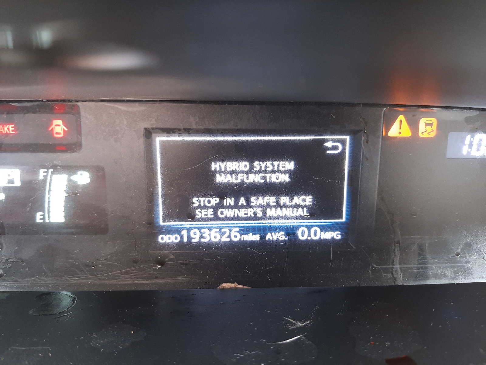 Photo 8 from auction – 2015 TOYOTA PRIUS V with VIN JTDZN3EU9FJ023408