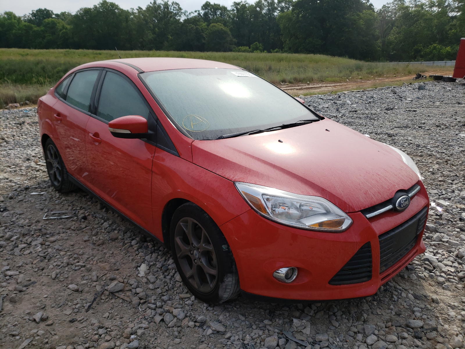 FORD FOCUS SE 2013 with VIN 1FADP3F28DL236235 - Photo from auction