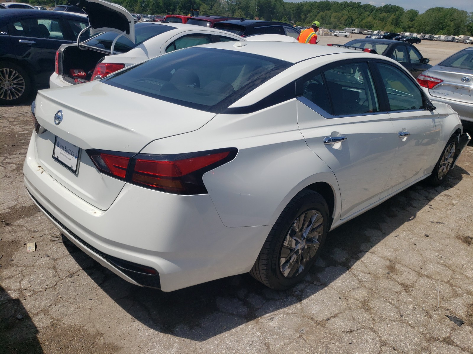 Photo 4 from auction – 2019 NISSAN ALTIMA S with VIN 1N4BL4BV8KC129627