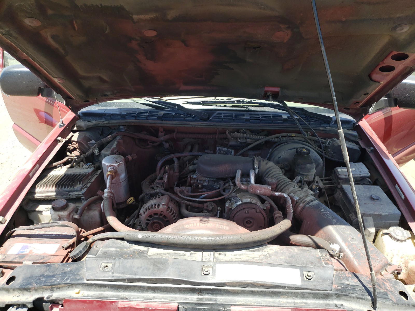 Photo 7 from auction – 2000 GMC SONOMA with VIN 1GTCS19W6Y8166864