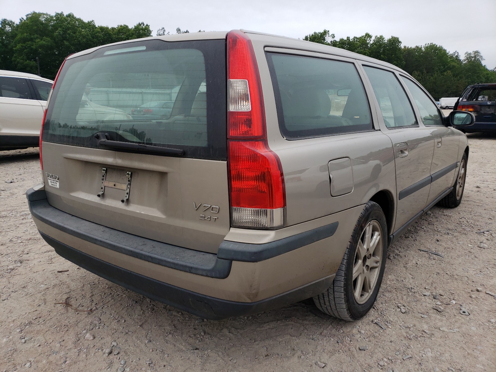 Photo 4 from auction – 2003 VOLVO V70 2.4T with VIN YV1SW58D132312262