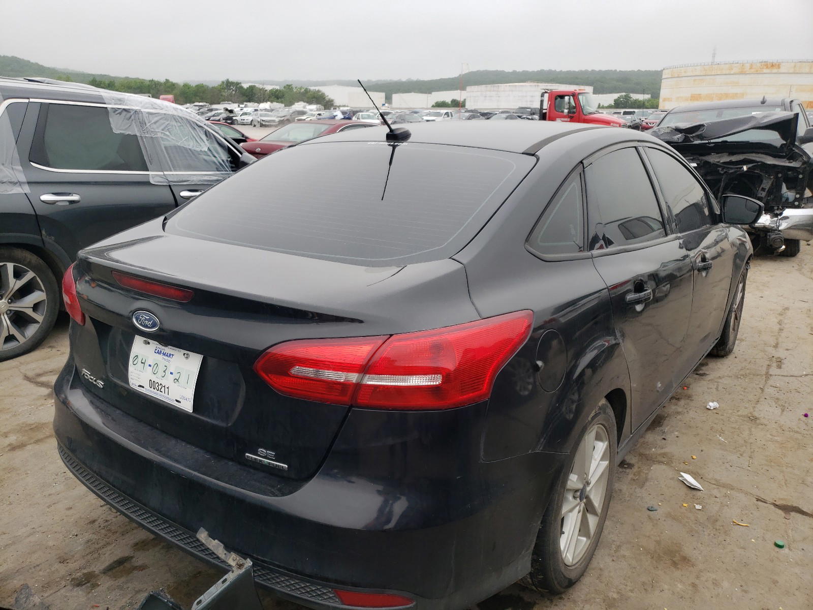 Photo 4 from auction – 2015 FORD FOCUS SE with VIN 1FADP3F27FL202340