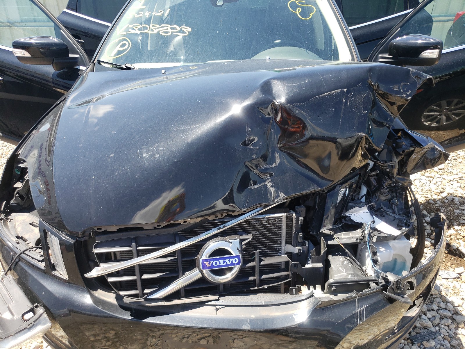 Photo 7 from auction – 2012 VOLVO XC60 T6 with VIN YV4902DZ2C2303783