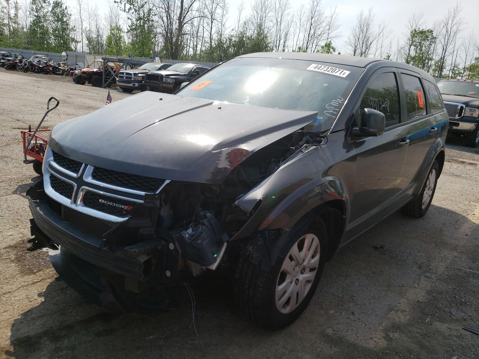 Photo 2 from auction – 2014 DODGE JOURNEY SE with VIN 3C4PDCAB7ET186618