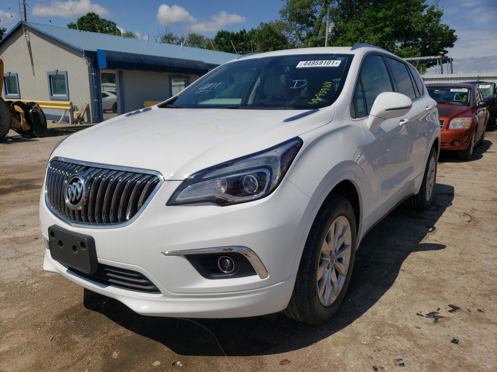 Photo 2 from auction – 2018 BUICK ENVISION E with VIN LRBFX2SA6JD005204