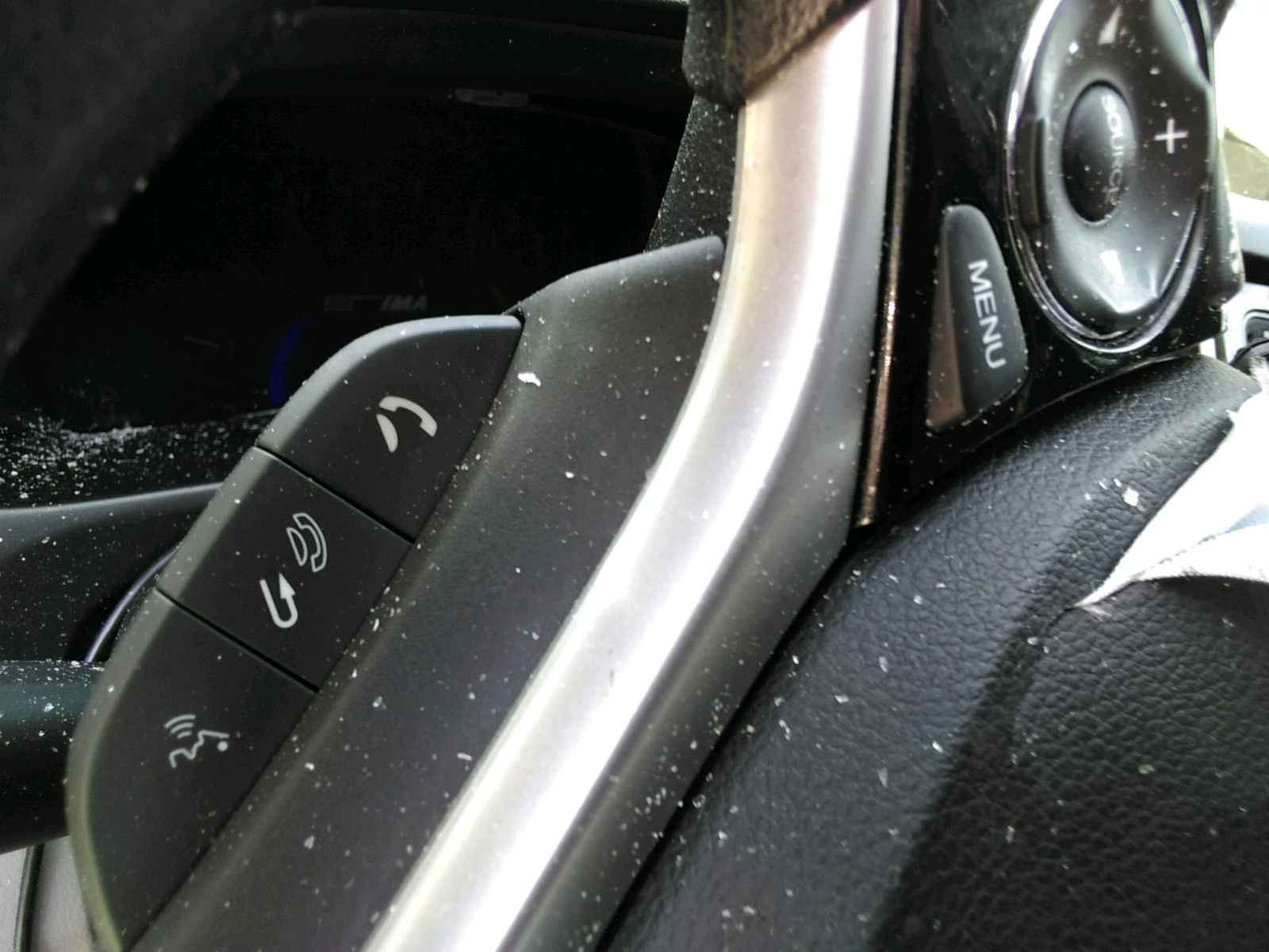 Photo 8 from auction – 2014 HONDA CIVIC HYBR with VIN 19XFB4F29EE200913