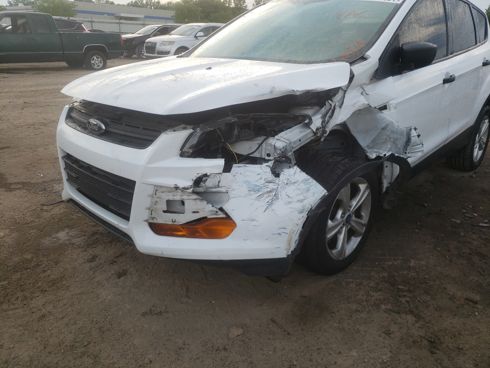 Foto 9 de la subasta – 2014 FORD ESCAPE S con VIN 1FMCU0F79EUE49730