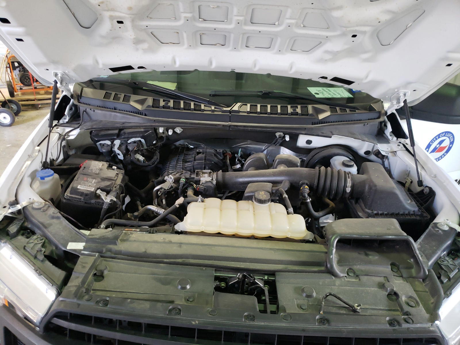 Photo 7 from auction – 2020 FORD F150 with VIN 1FTMF1CB4LKD80259