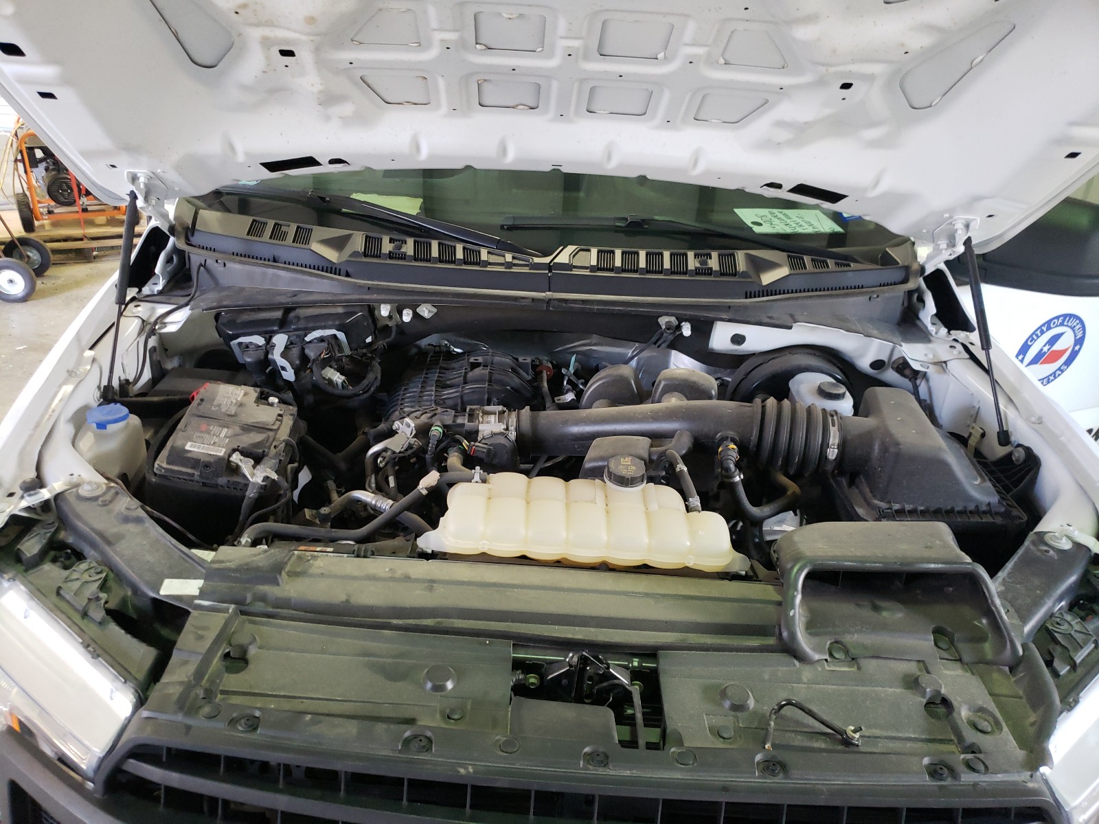 Zdjęcie 7 z aukcji – 2020 FORD F150 z VIN 1FTMF1CB4LKD80259