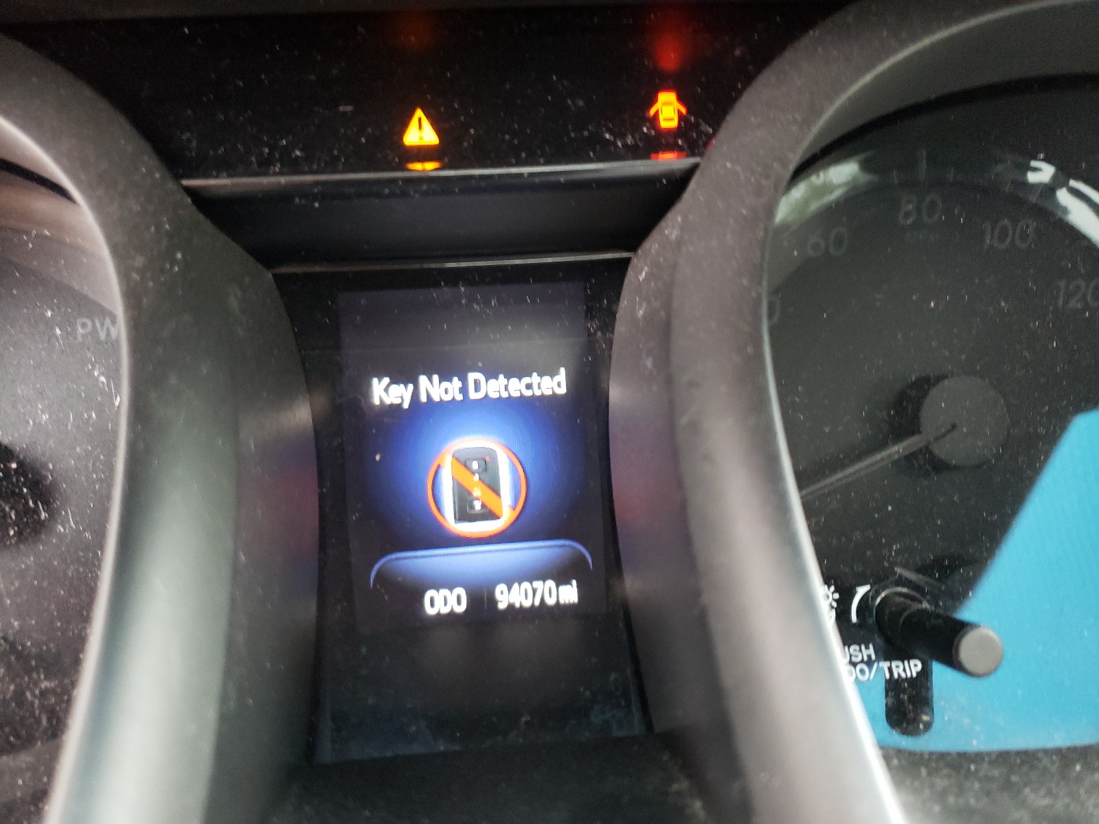 Photo 8 from auction – 2016 TOYOTA AVALON HYB with VIN 4T1BD1EB7GU053919