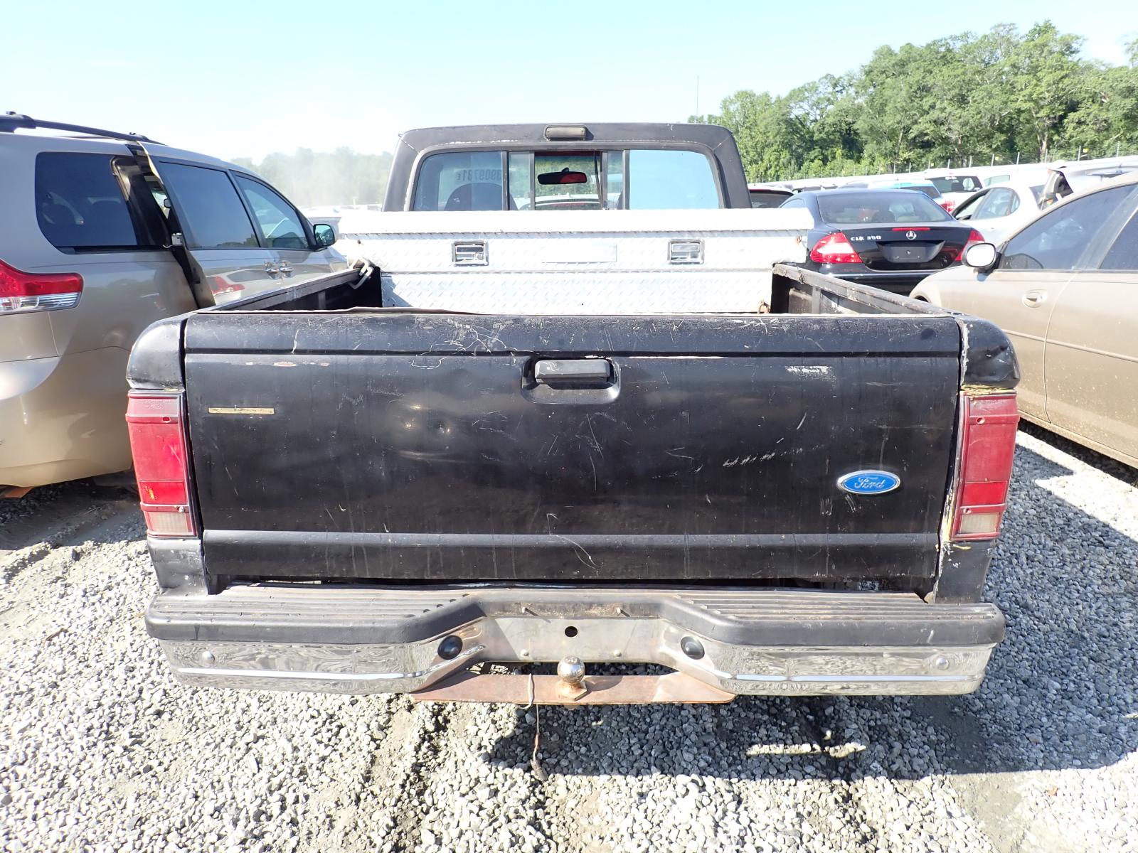 Photo 6 from auction – 1992 FORD RANGER with VIN 1FTCR10A0NUD42047
