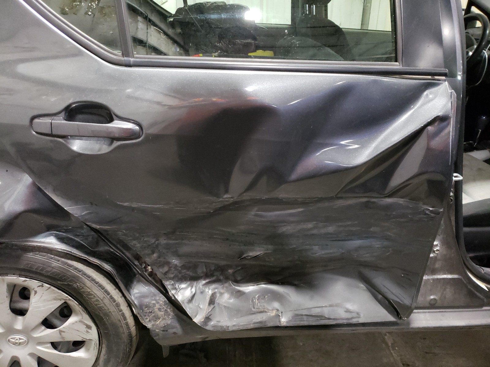 Photo 9 from auction – 2013 TOYOTA PRIUS C with VIN JTDKDTB38D1056791