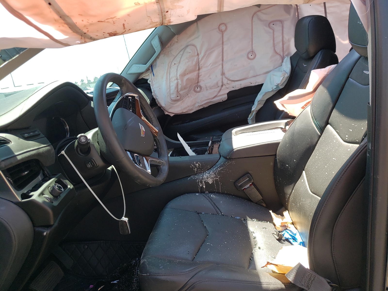 Photo 5 from auction – 2020 CADILLAC ESCALADE E with VIN 1GYS3HKJ8LR212627